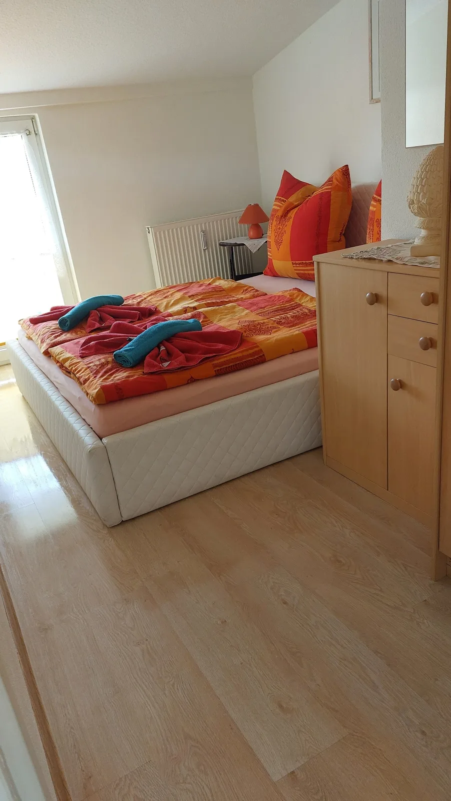Ferienhof Pommerngreif - Wohnung 3, familiär, mit Poolnutzung und Grillmöglichkeit