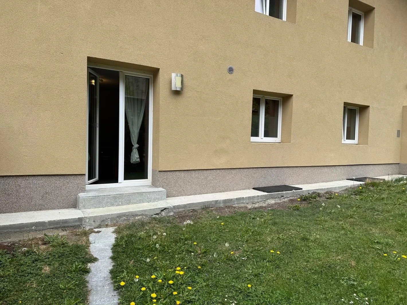 TOP1 Haus 201