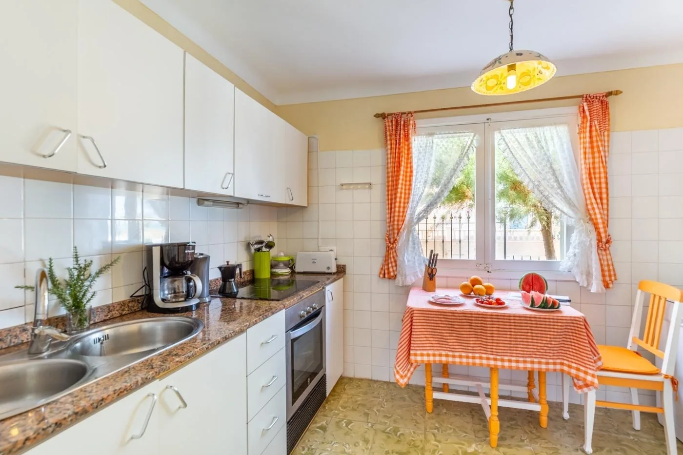 Coquetish Cottage 50m from Son Serra Beach
