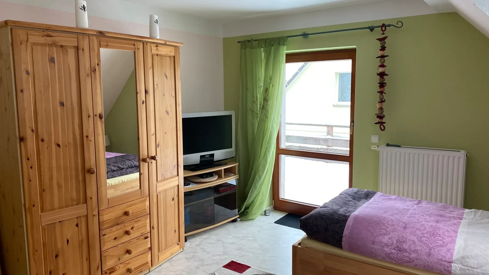Wohnung im Grünen, Haus Cara, 120 m², 4 Zi, Kü, Bad