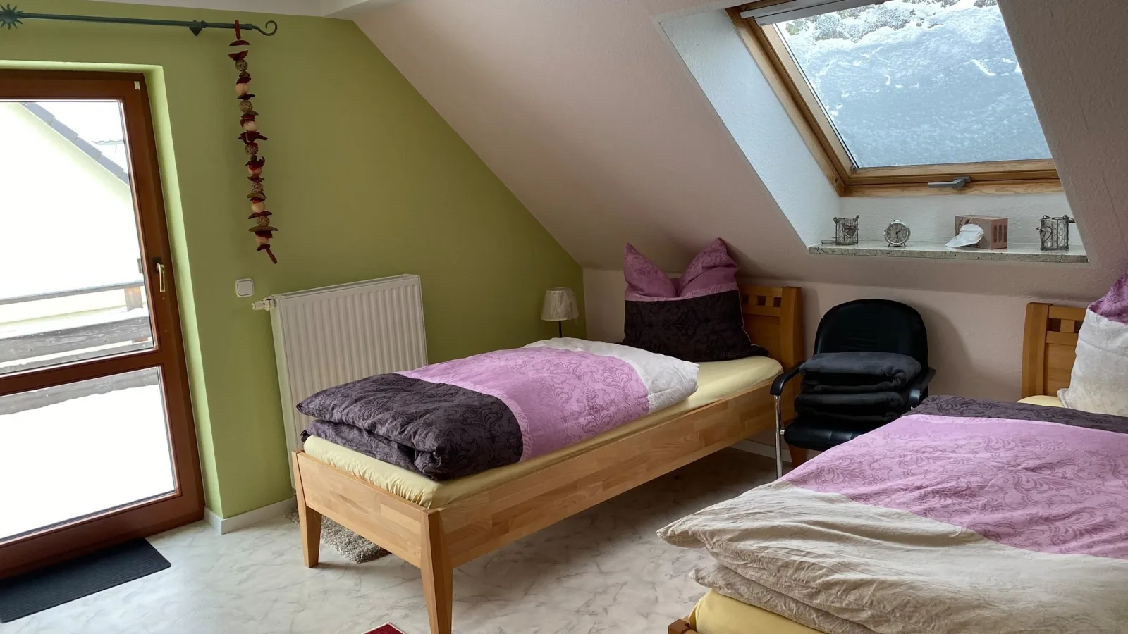 Wohnung im Grünen, Haus Cara, 120 m², 4 Zi, Kü, Bad