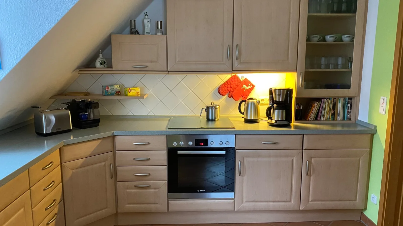 Wohnung im Grünen, Haus Cara, 120 m², 4 Zi, Kü, Bad