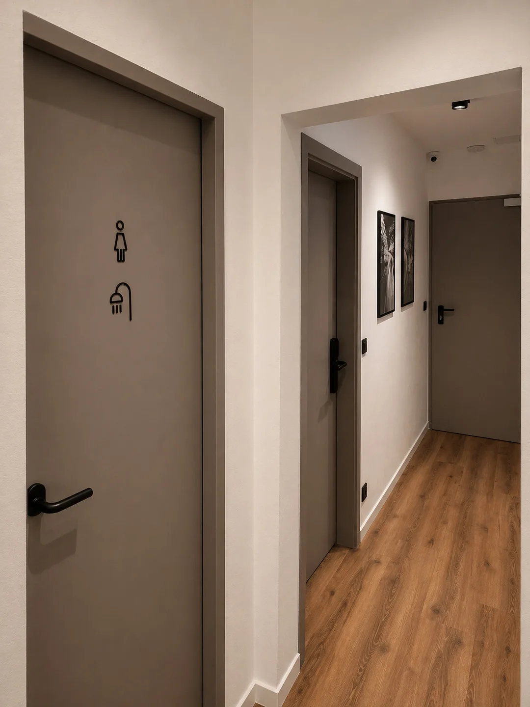 Privates Familienzimmer mit modernem Design (Berlin Sleep Club)
