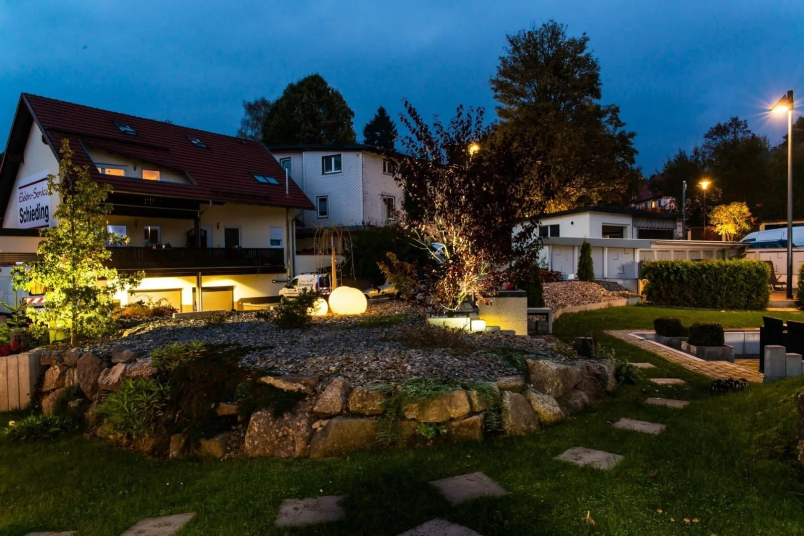 Ferienwohnung "Blumenwiese"