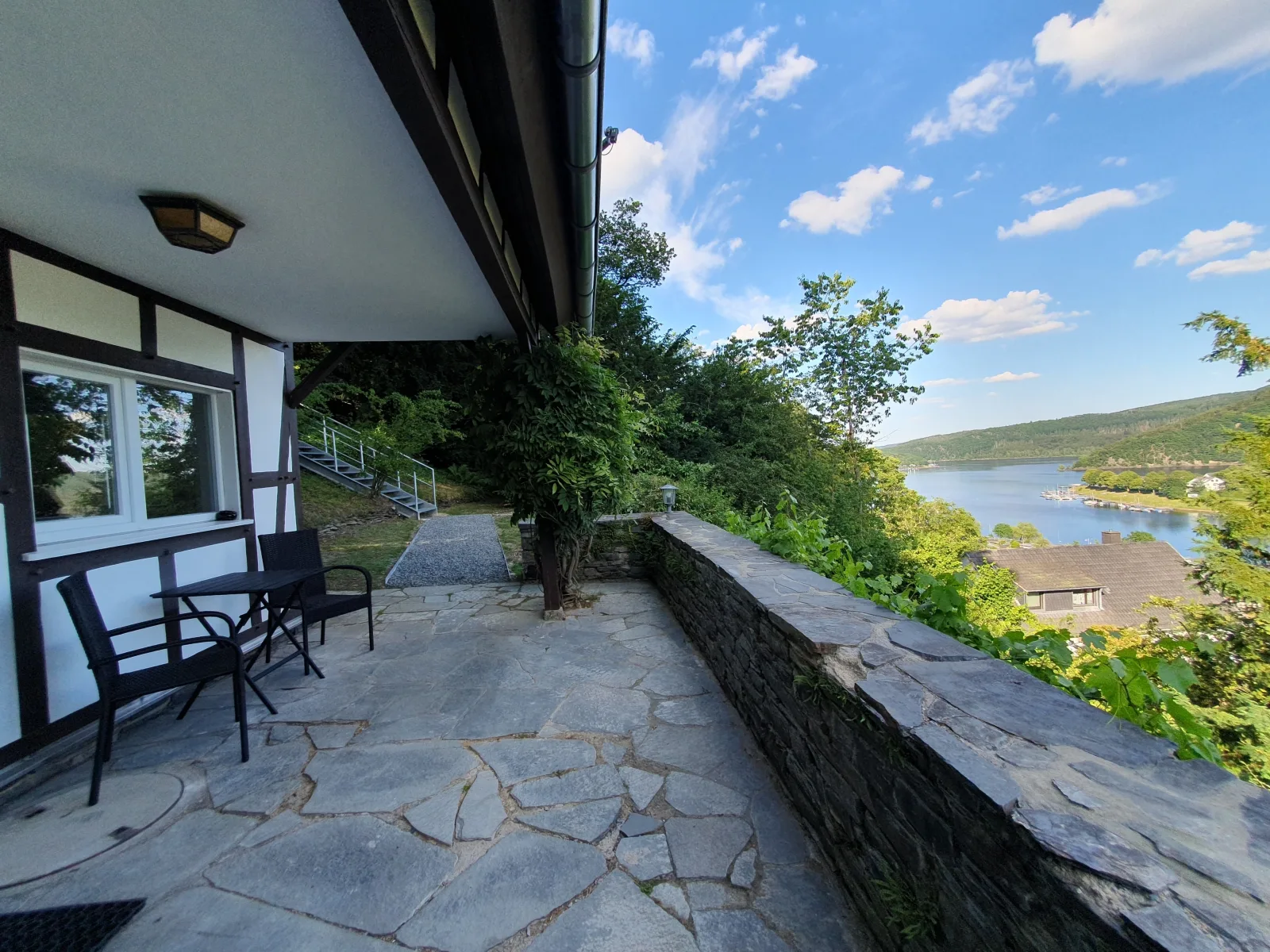 Ferienhaus am Rursee- Haus Efeu