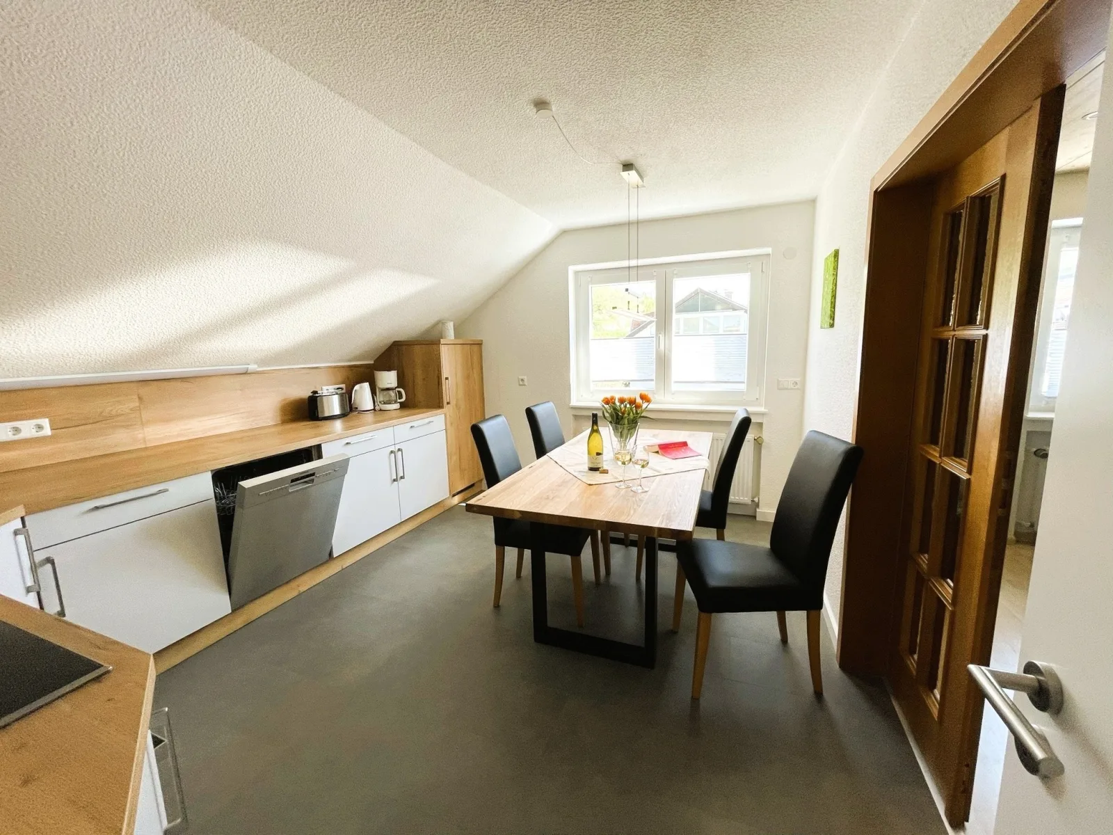Apartment Bassgeige