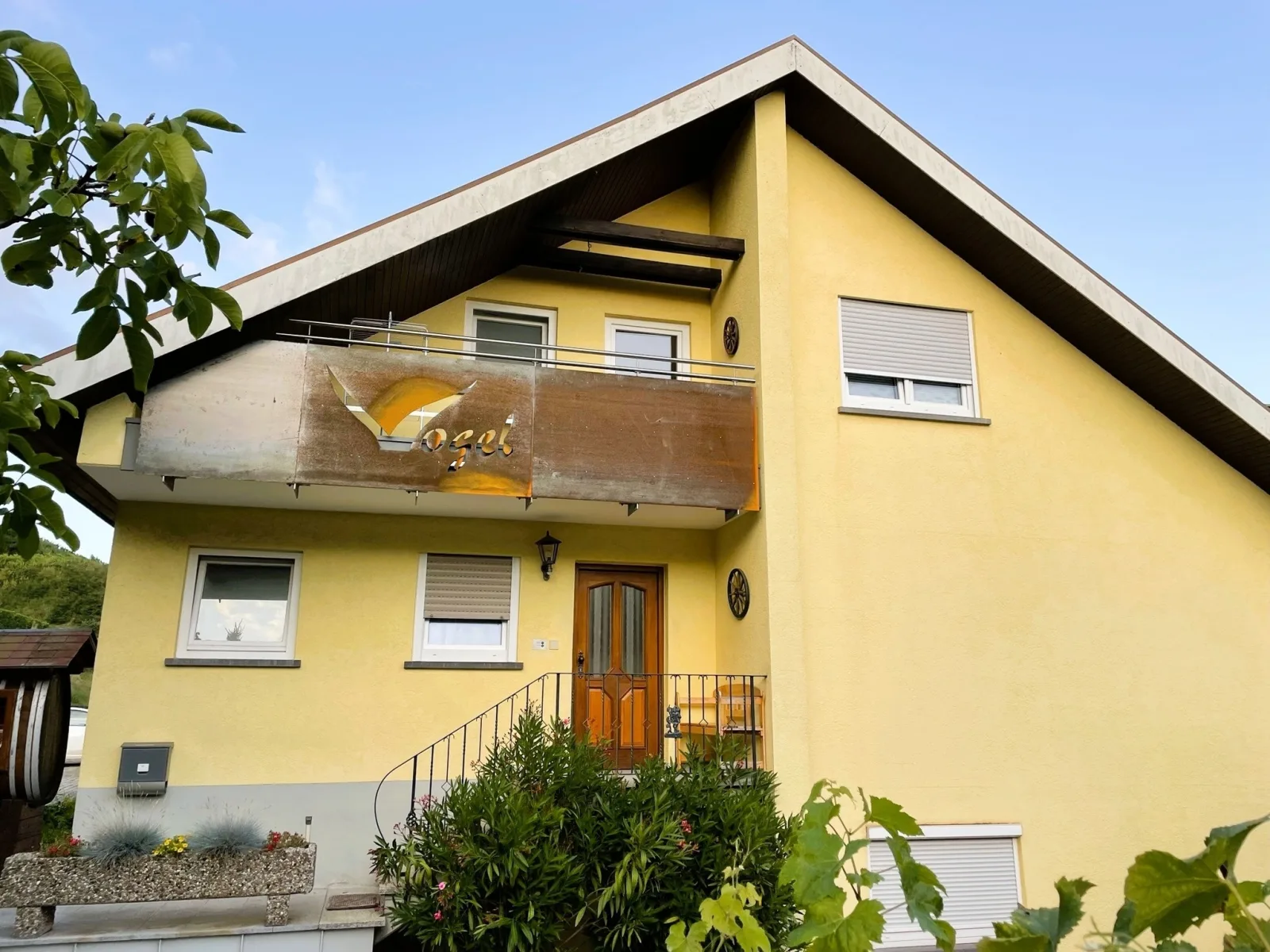 Apartment Bassgeige