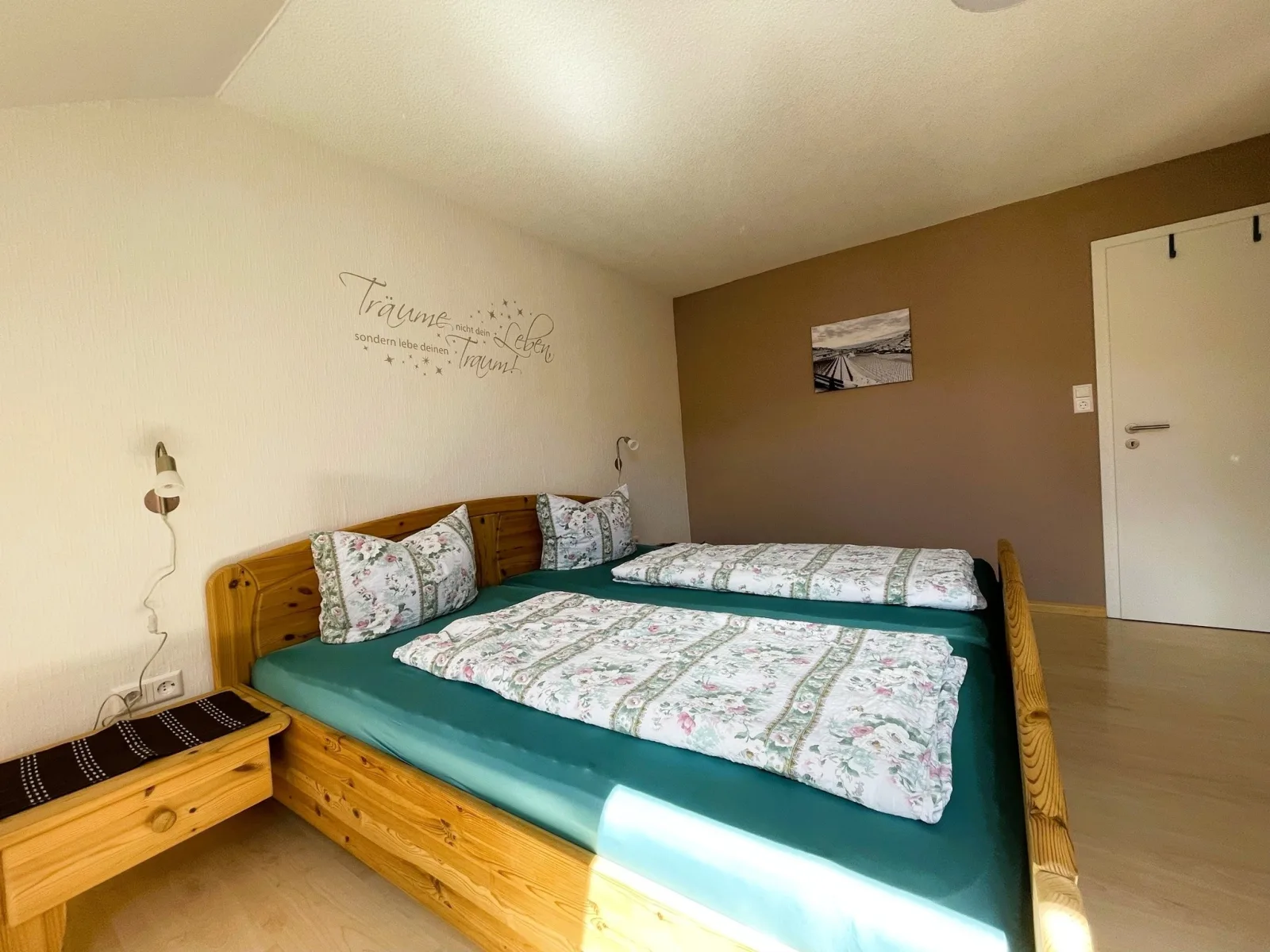 Apartment Bassgeige