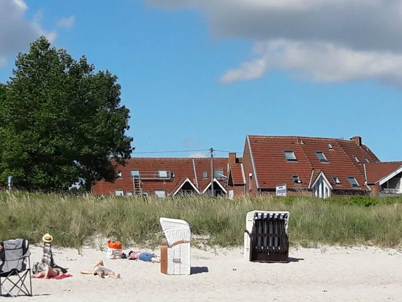 Terrassen-Fewo Seaside am Ostseestrand inkl. Schwimmbad und Strandkorb