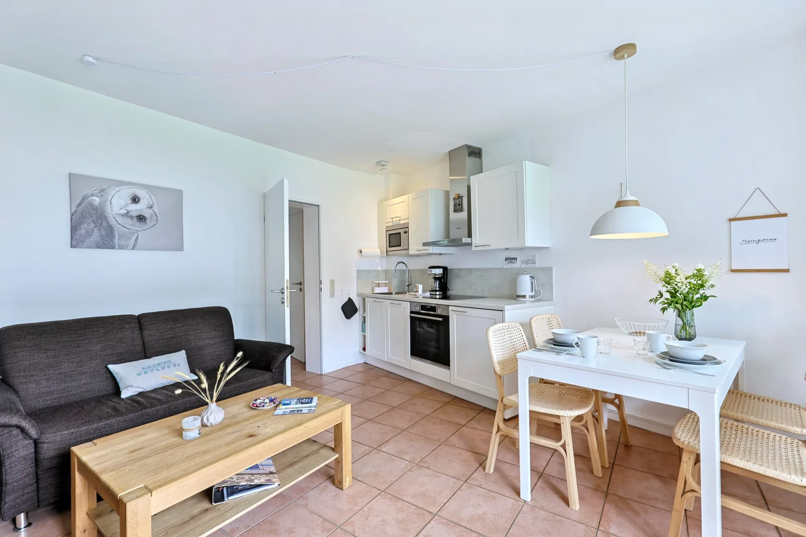 Terrassen-Fewo Seaside am Ostseestrand inkl. Schwimmbad und Strandkorb