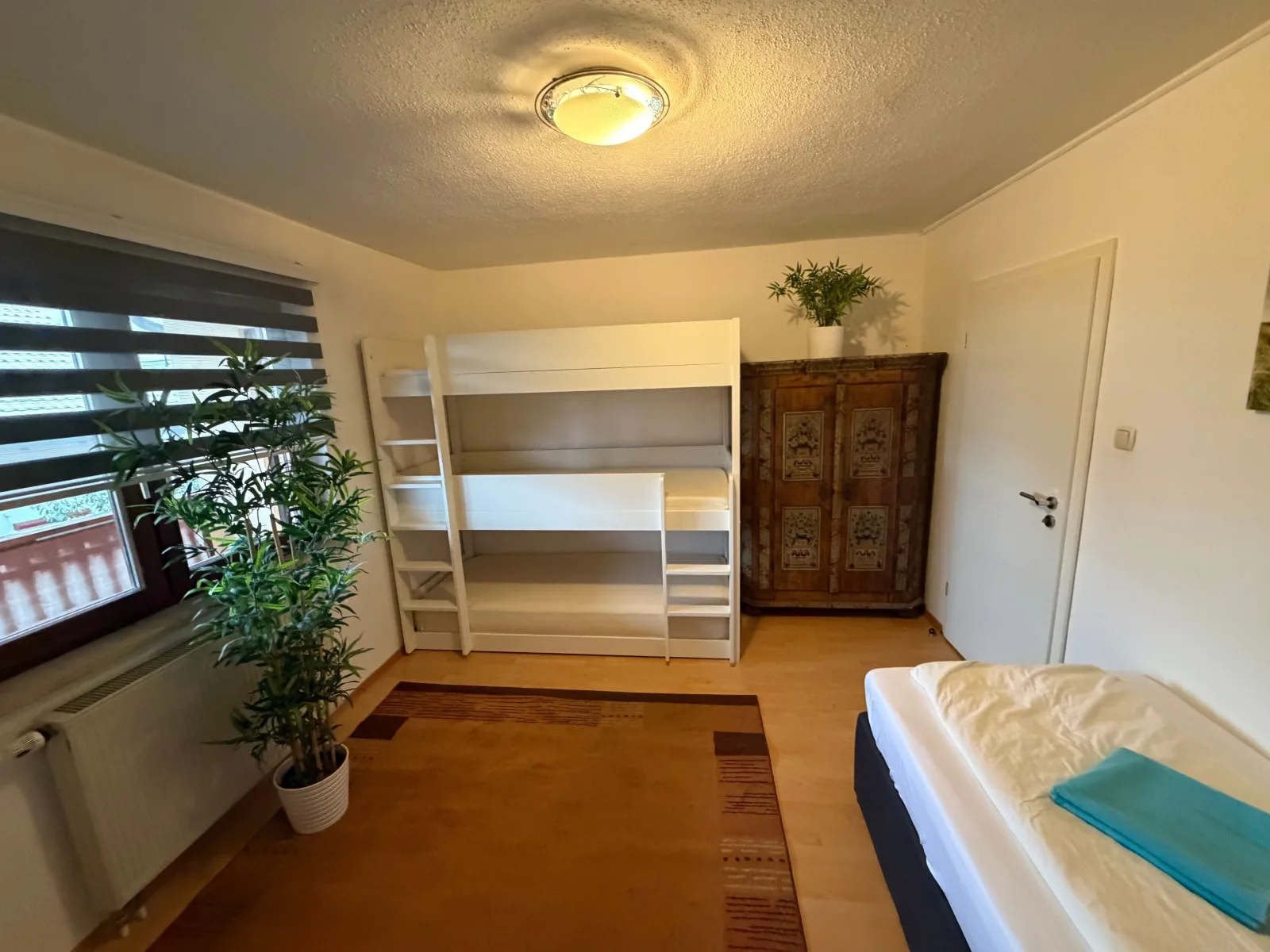 4 Zimmer/ Moderner Alpen-Chic trifft Tradition bei München (OG-R)