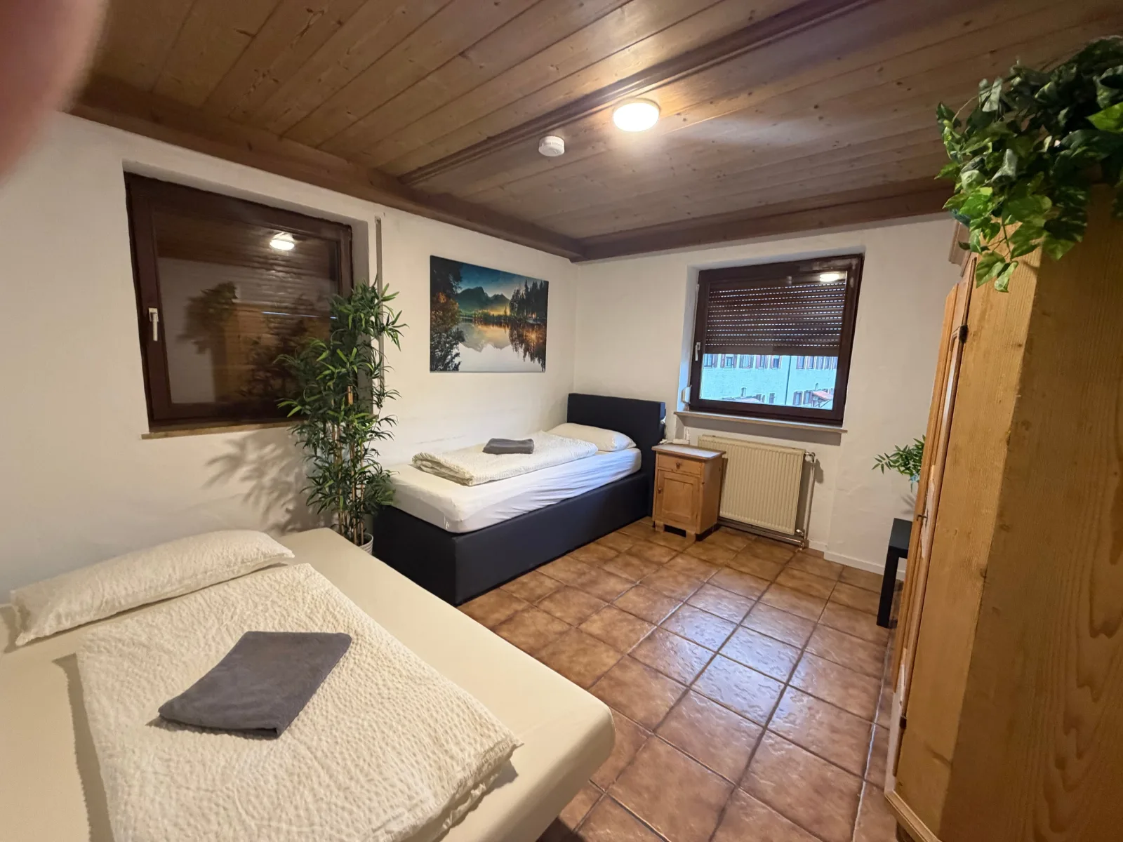 7 Zimmer /Stilvolle Residenz vor den Toren Münchens für 18 Personen  (OG)