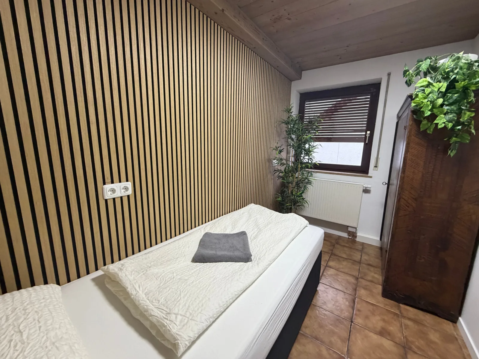 7 Zimmer /Stilvolle Residenz vor den Toren Münchens für 18 Personen  (OG)