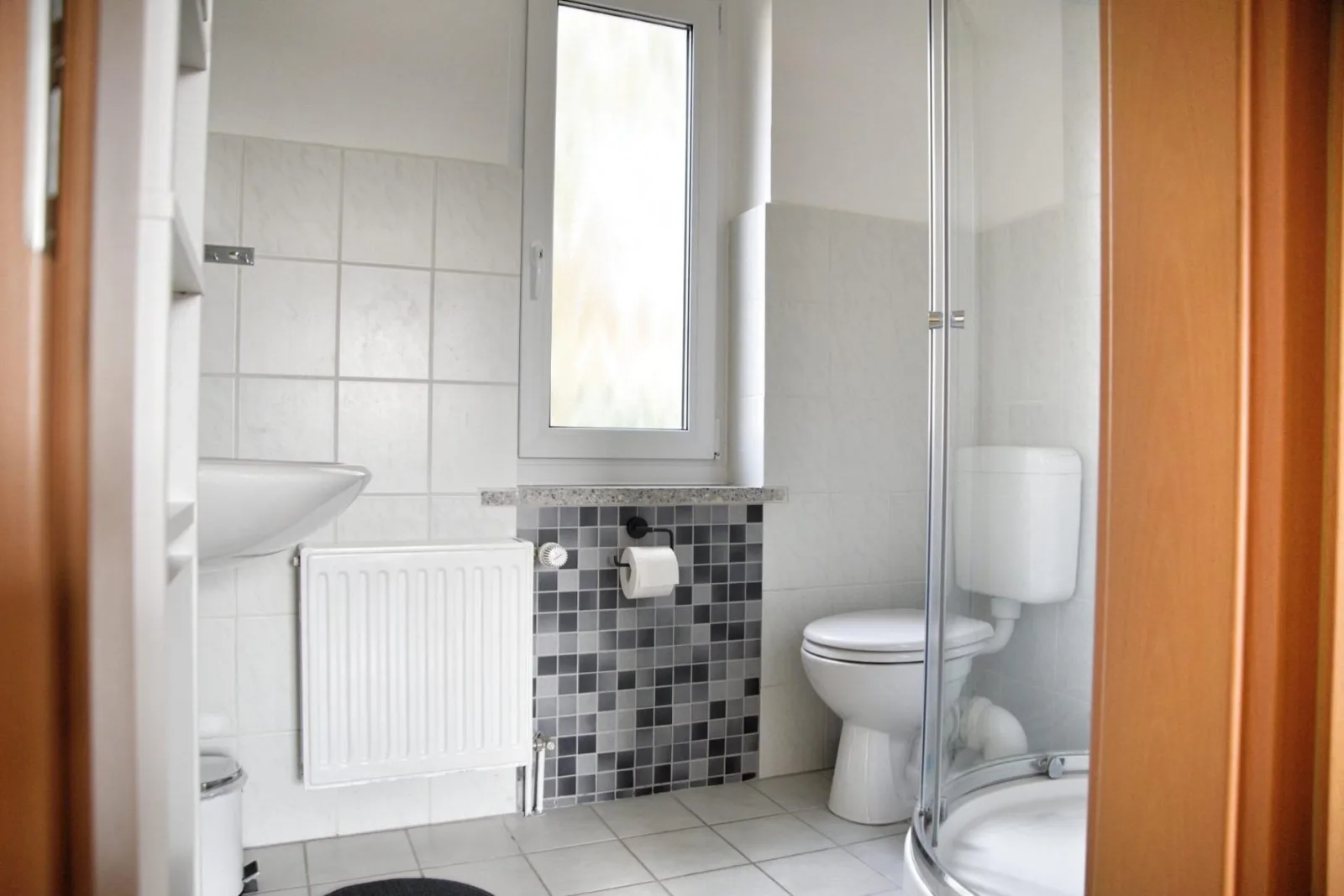 Ferienwohnung Wasservogel  Ruhige, gut ausgestattete Ferienwohnung am Stettiner Haff