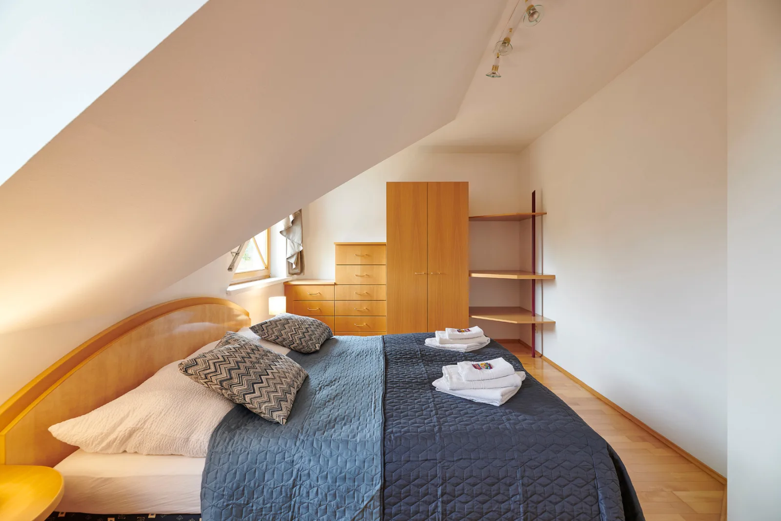 Das Burgennest, 5-Betten Haus, Bademantelgang, Garten, Parkplatz
