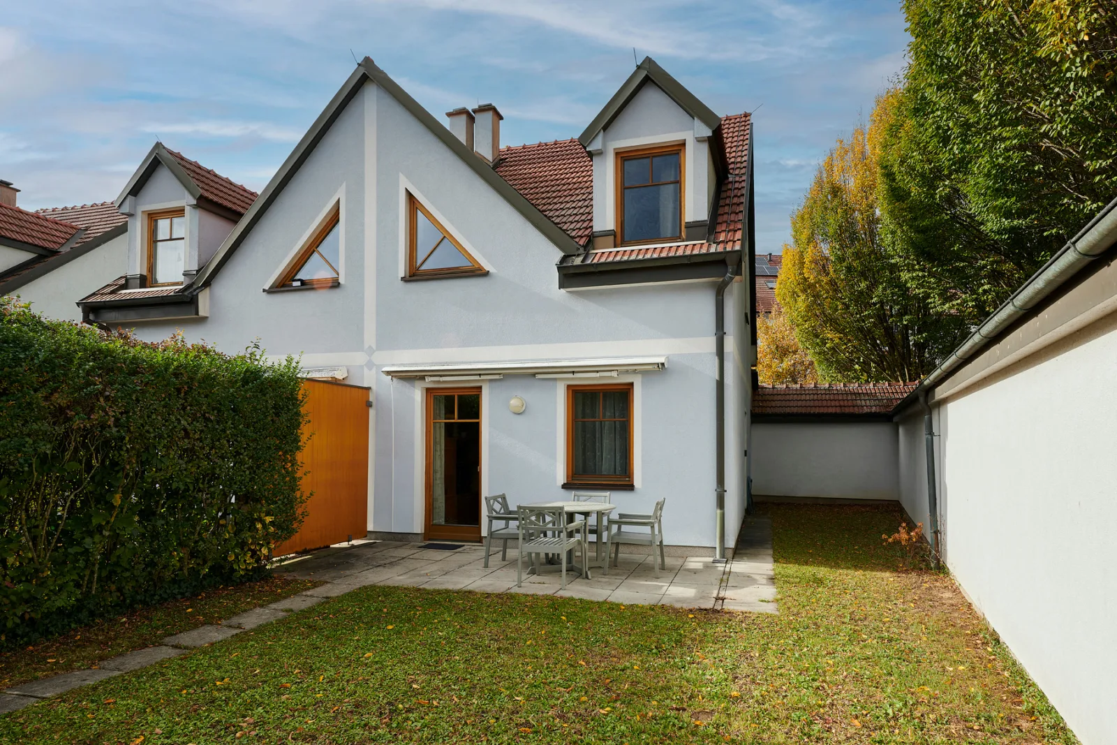 Das Burgennest, 5-Betten Haus, Bademantelgang, Garten, Parkplatz