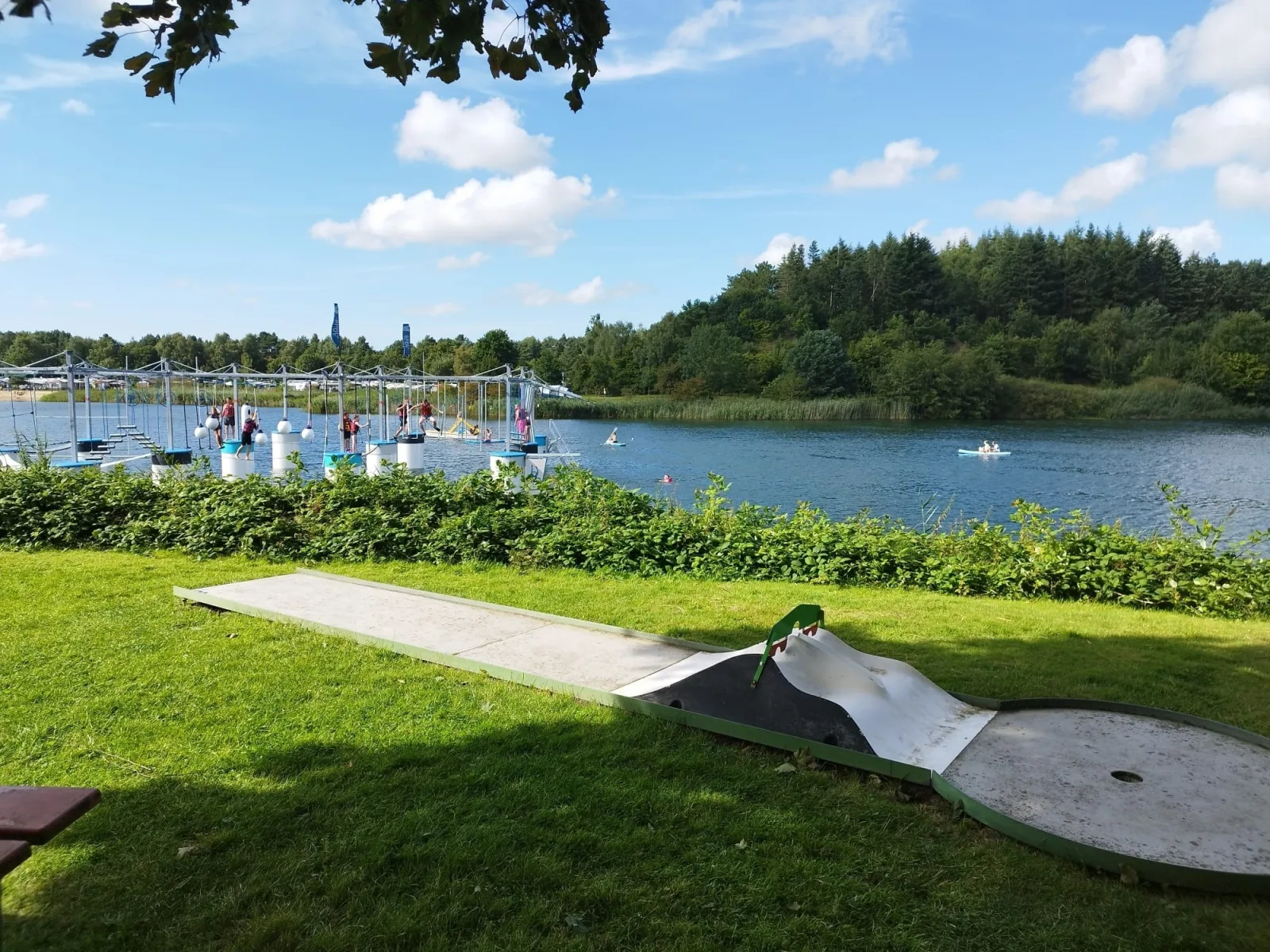 Safarizelt Krebs (2) mit Seeblick