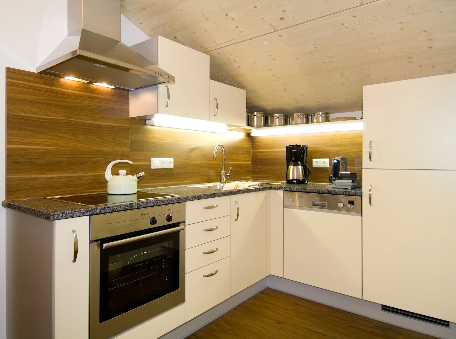 Home 5