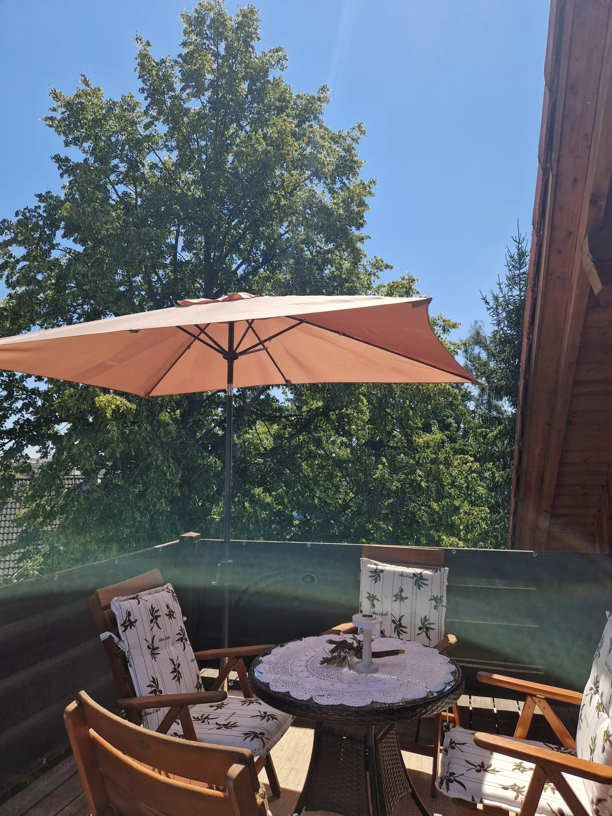 ..über den Dächern von Forstlahm - Kulmbach, Wohnung im Chalet-Stil
