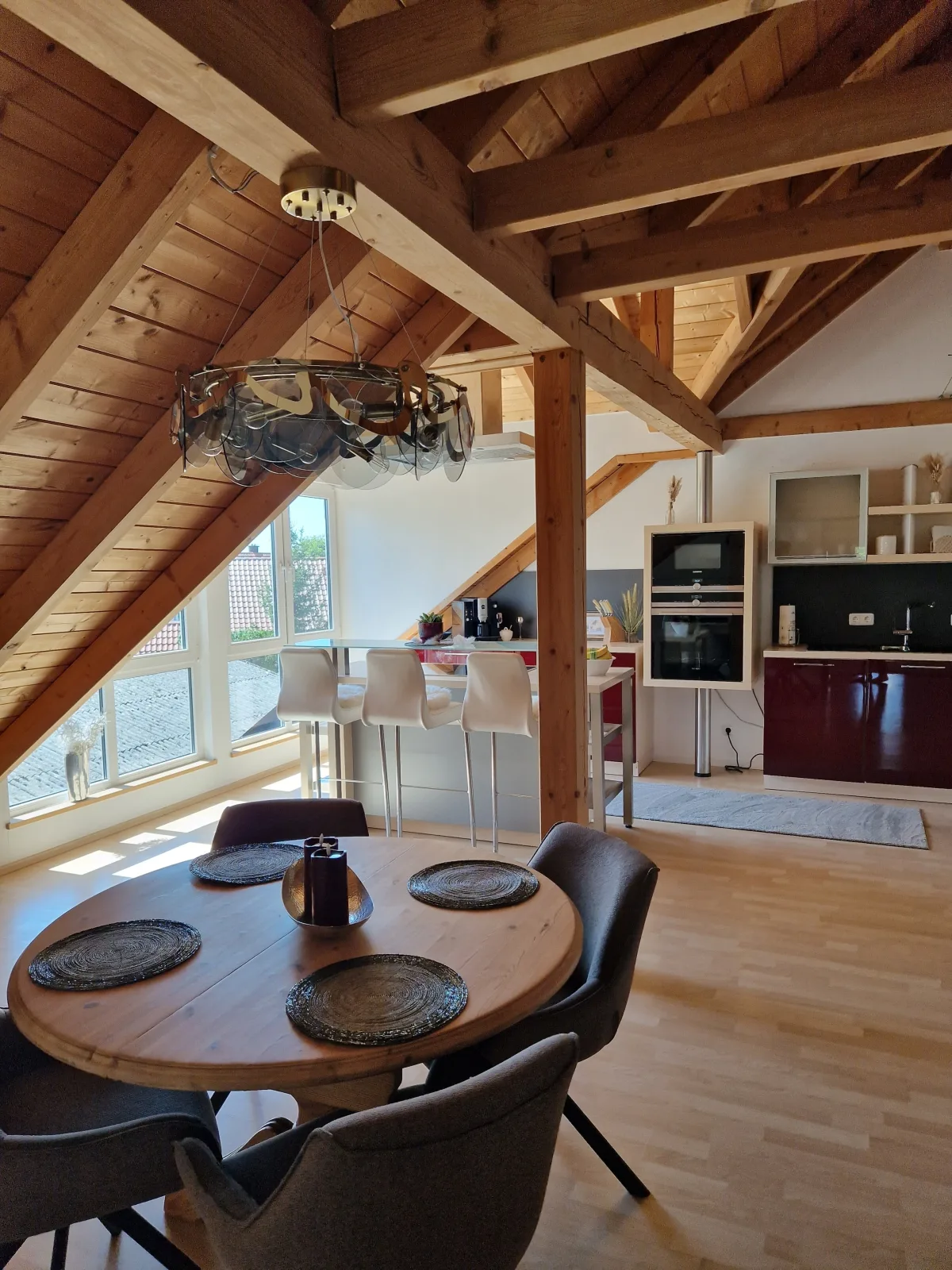 ..über den Dächern von Forstlahm - Kulmbach, Wohnung im Chalet-Stil