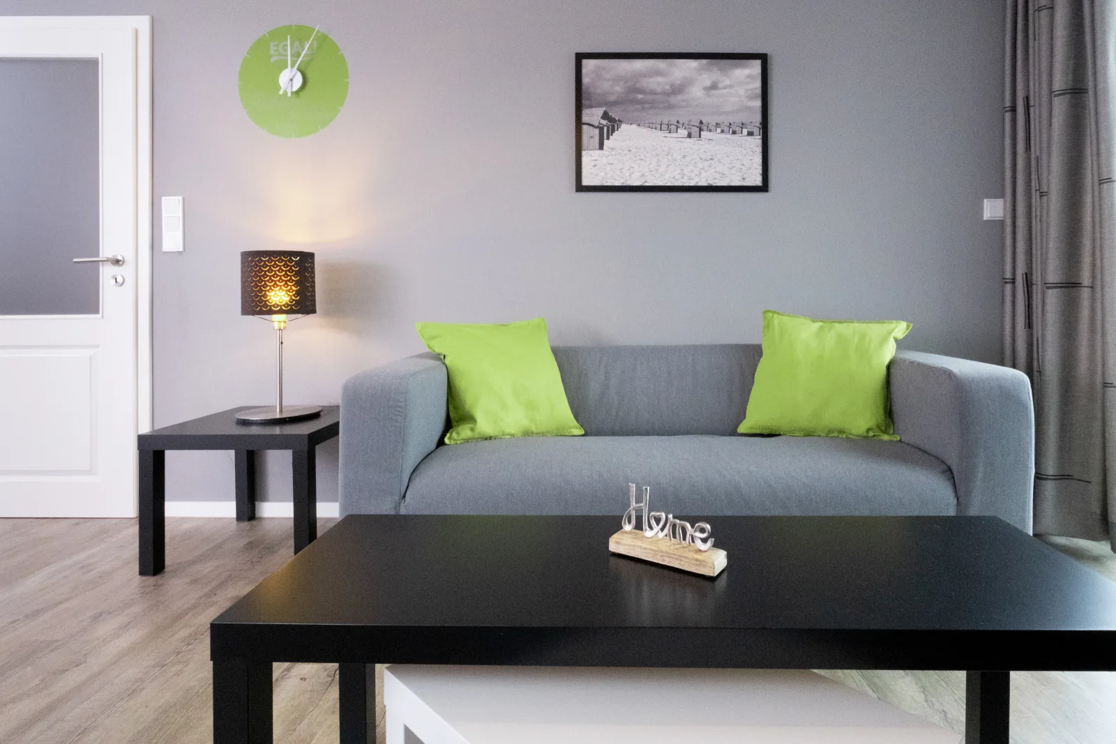 *Neu* FeWo No. 4 Friesenhuus Carolinensiel mit großem Balkon und Fahrradgarage in top Lage