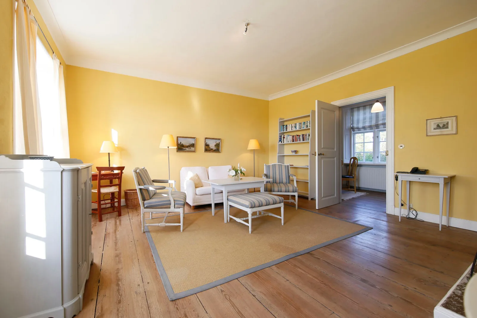 Ferienwohnung Herrenhaus Linker Seitenflügel III - Boldevitzer Rügenkaten
