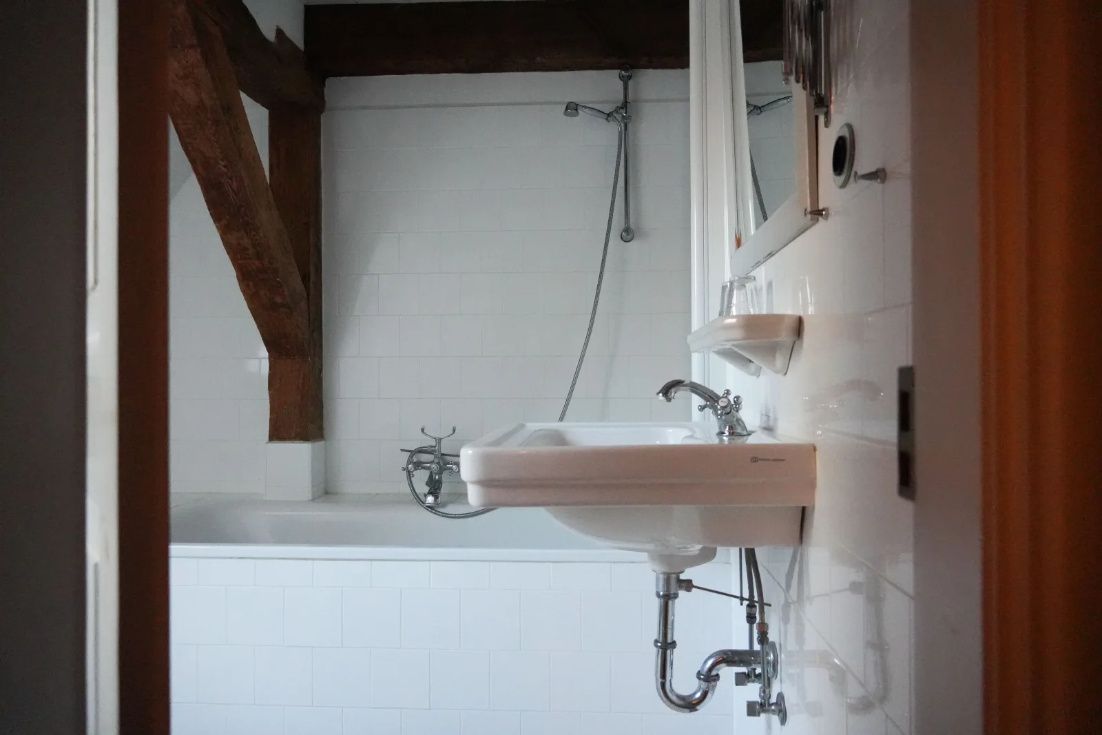 Ferienwohnung Herrenhaus Linker Seitenflügel II - Boldevitzer Rügenkaten