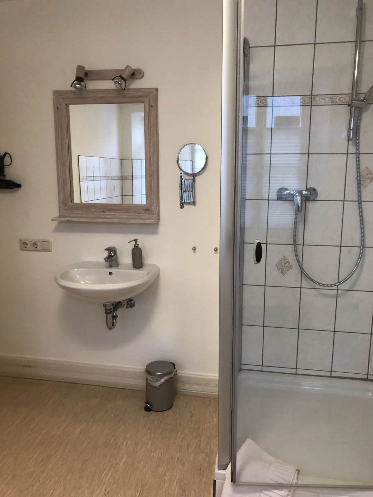 Altstadtmeise Elegance