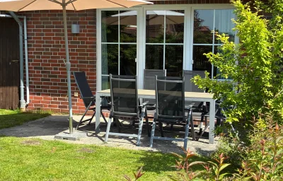 Ferienhaus Kluntje im Fischerdorf Ditzum - Parkplatz inklusive