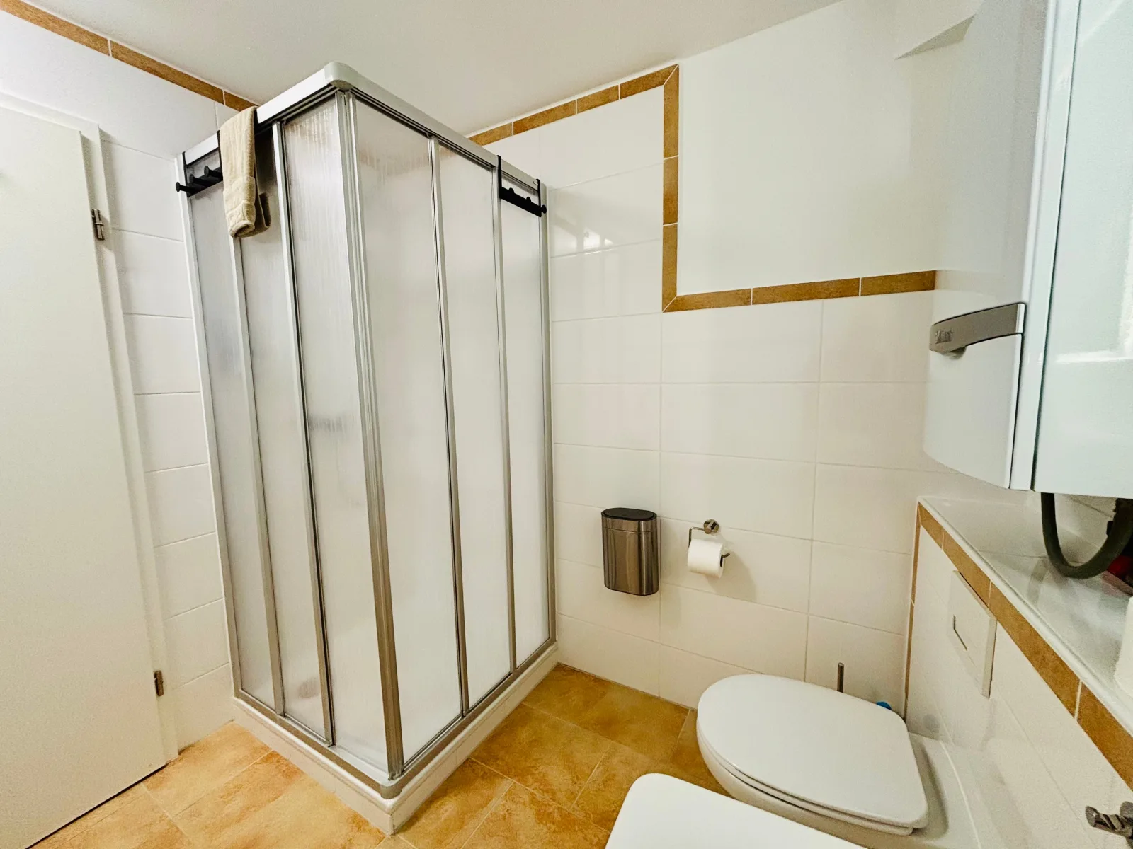 AyCatcherHomes - Mira | Old Town | 3BR Loft | 9 Guests