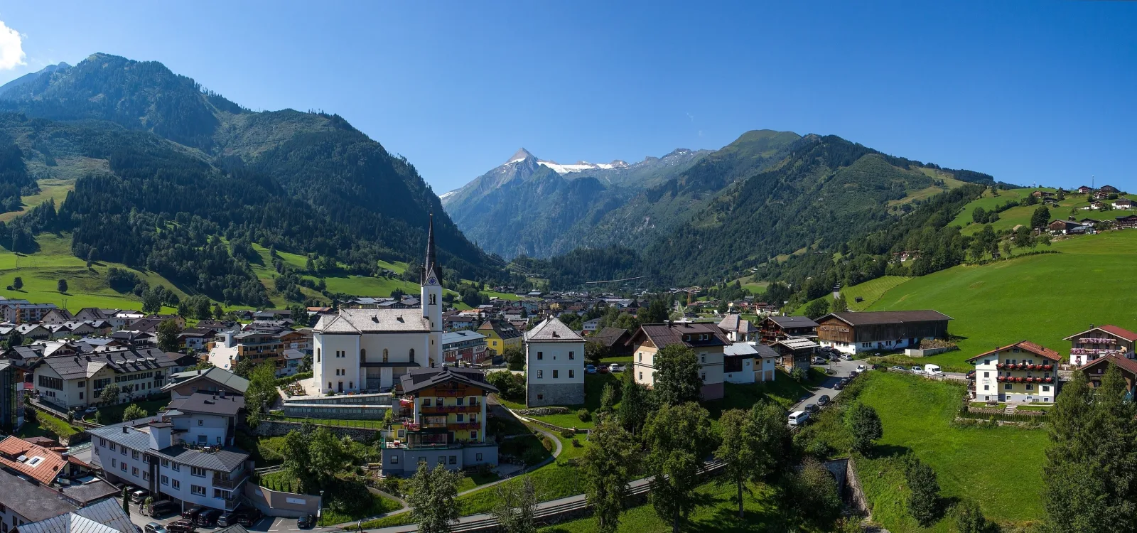 Apartment Dorfplatzerl - inklusive täglichem freien Eintritt Tauern Spa für 2 Personen und Sommerkarte
