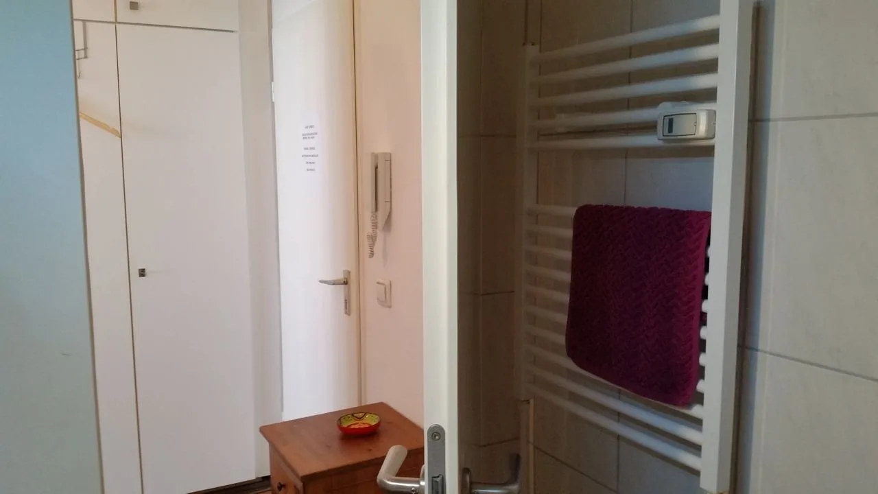 Modern möbliertes Apartment in Düsseldorf-Derendorf