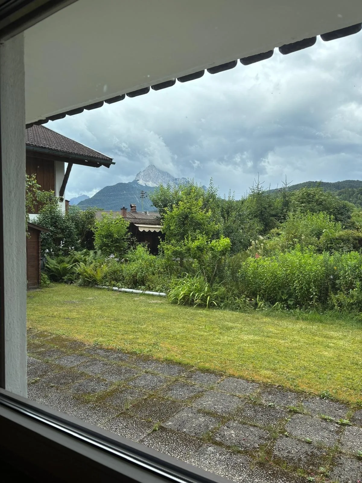 Isarjuwel – Großzügiges Wohnen mit Terrasse, Garten & Karwendelblick