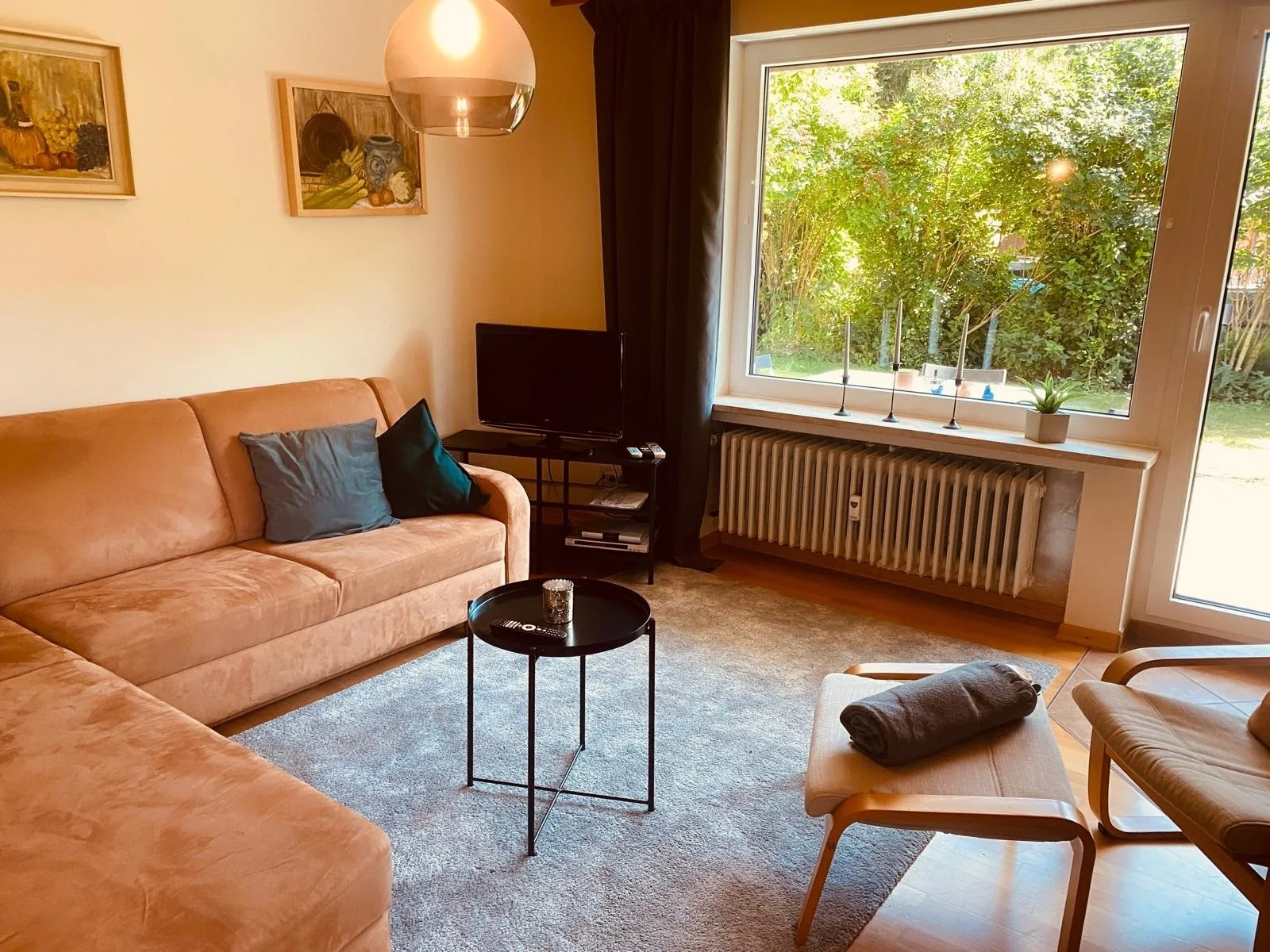 Isarjuwel – Großzügiges Wohnen mit Terrasse, Garten & Karwendelblick