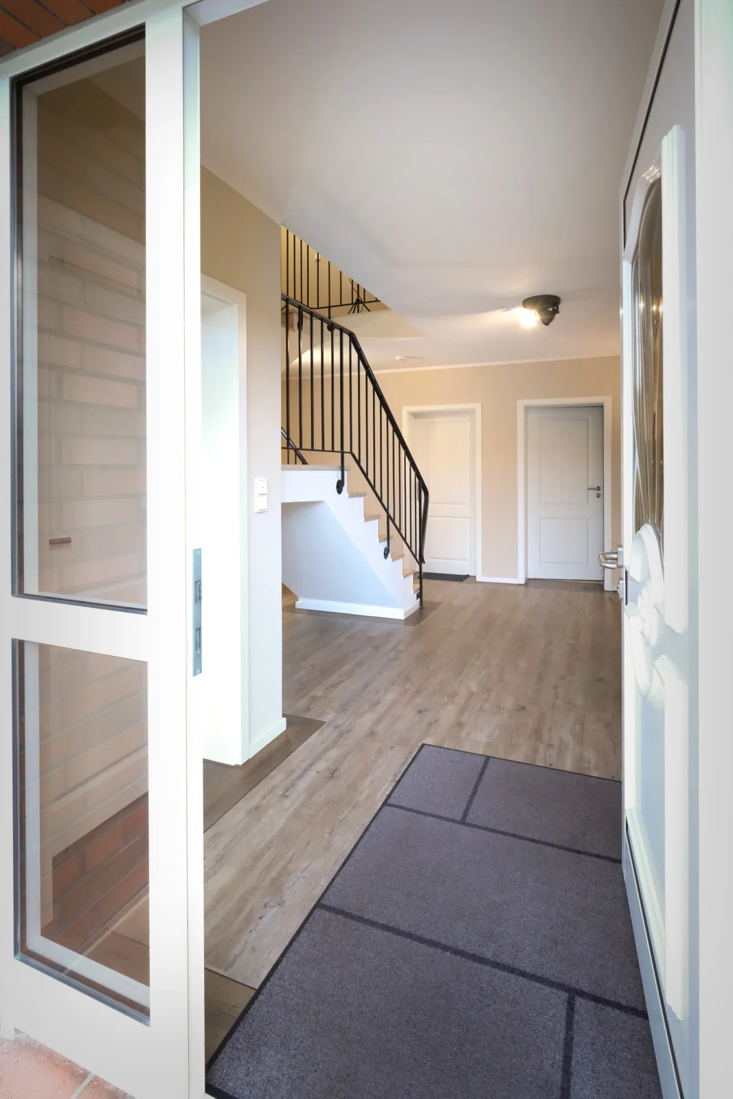 *NEU* FeWo No. 6 Friesenhuus Carolinensiel mit Balkon und Fahrradgarage in top Lage