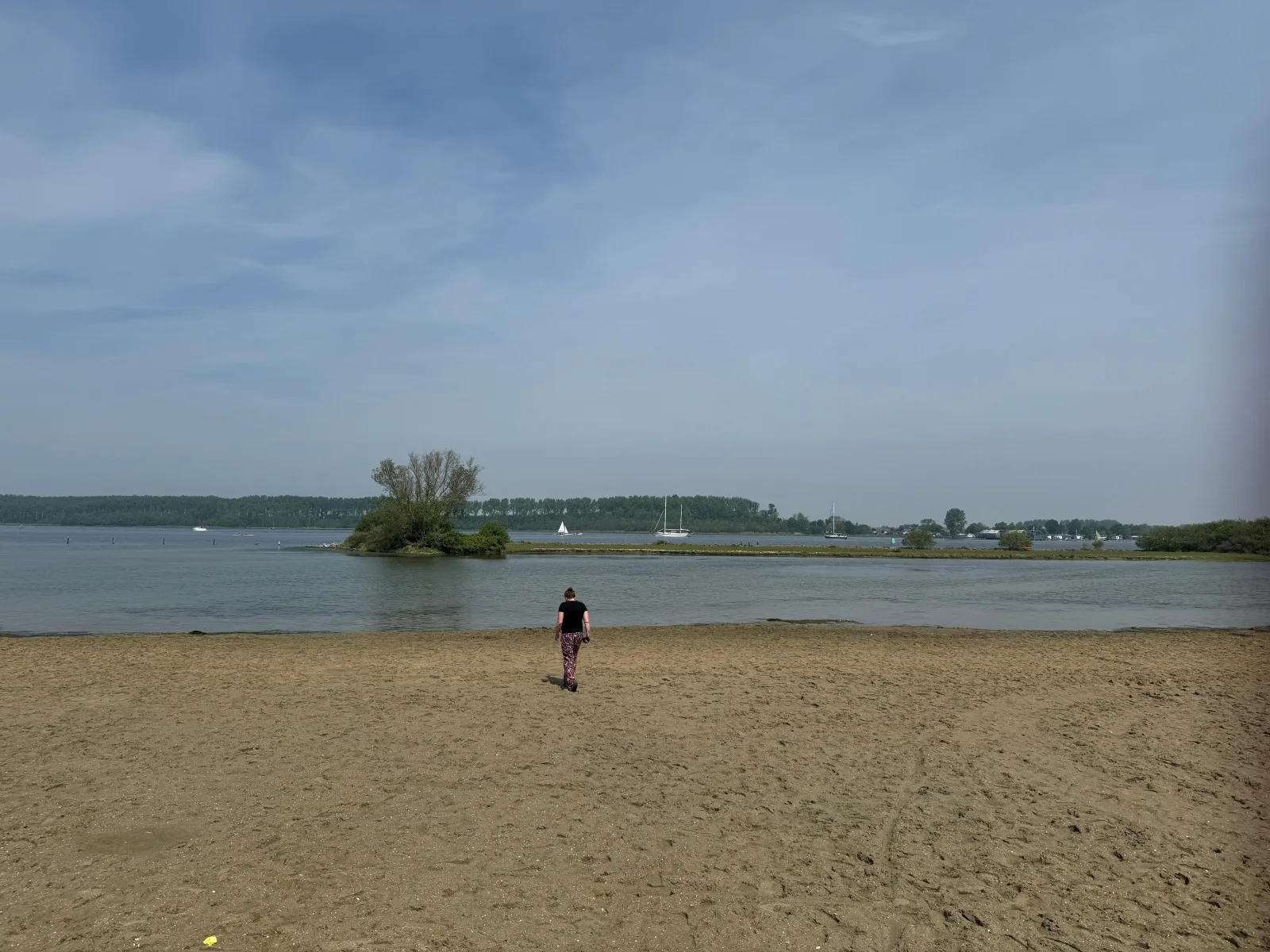 VEERSEKREEK.DE  Ferienvilla für 6 Personen direkt am Wasser