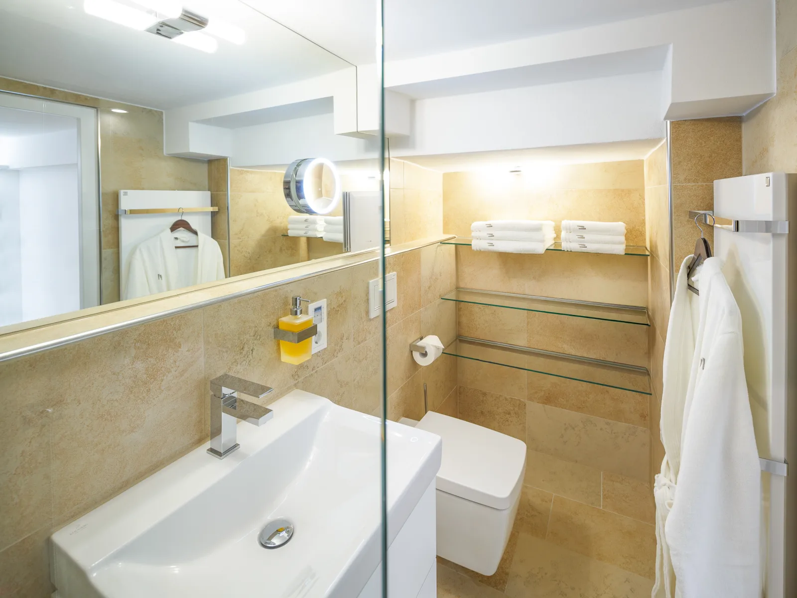 Domresidenz Regensburg – Apartment Suite