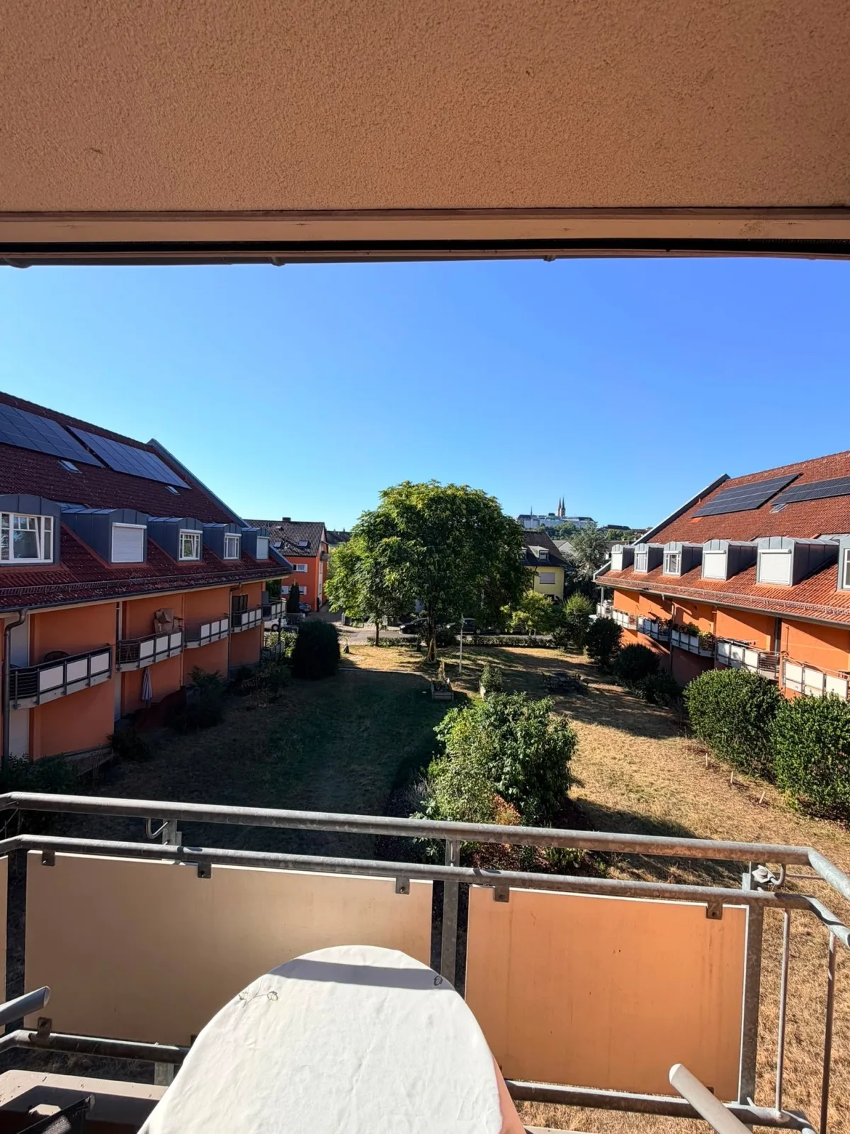 Ferienapart Abends ins Konzert Bamberg Mitte mit TG-Stellplatz + überdachten Balkon