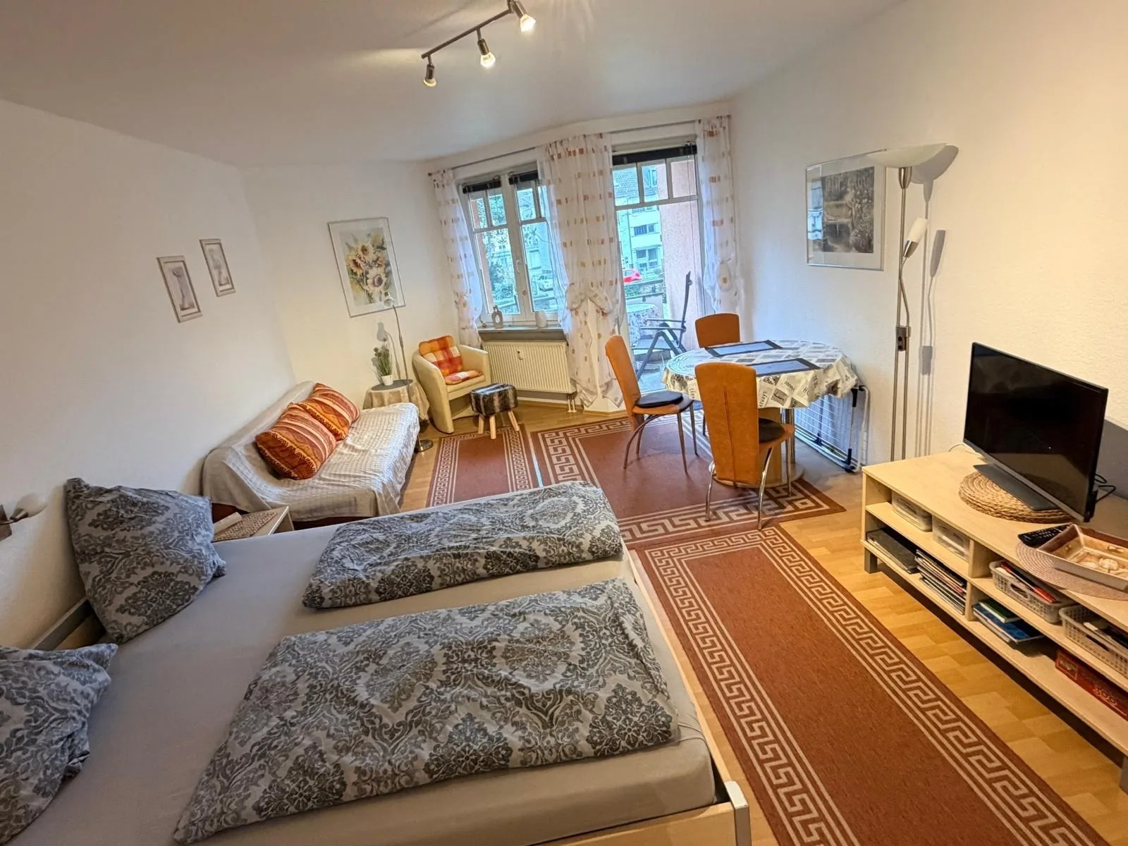 Ferienapart Abends ins Konzert Bamberg Mitte mit TG-Stellplatz + überdachten Balkon