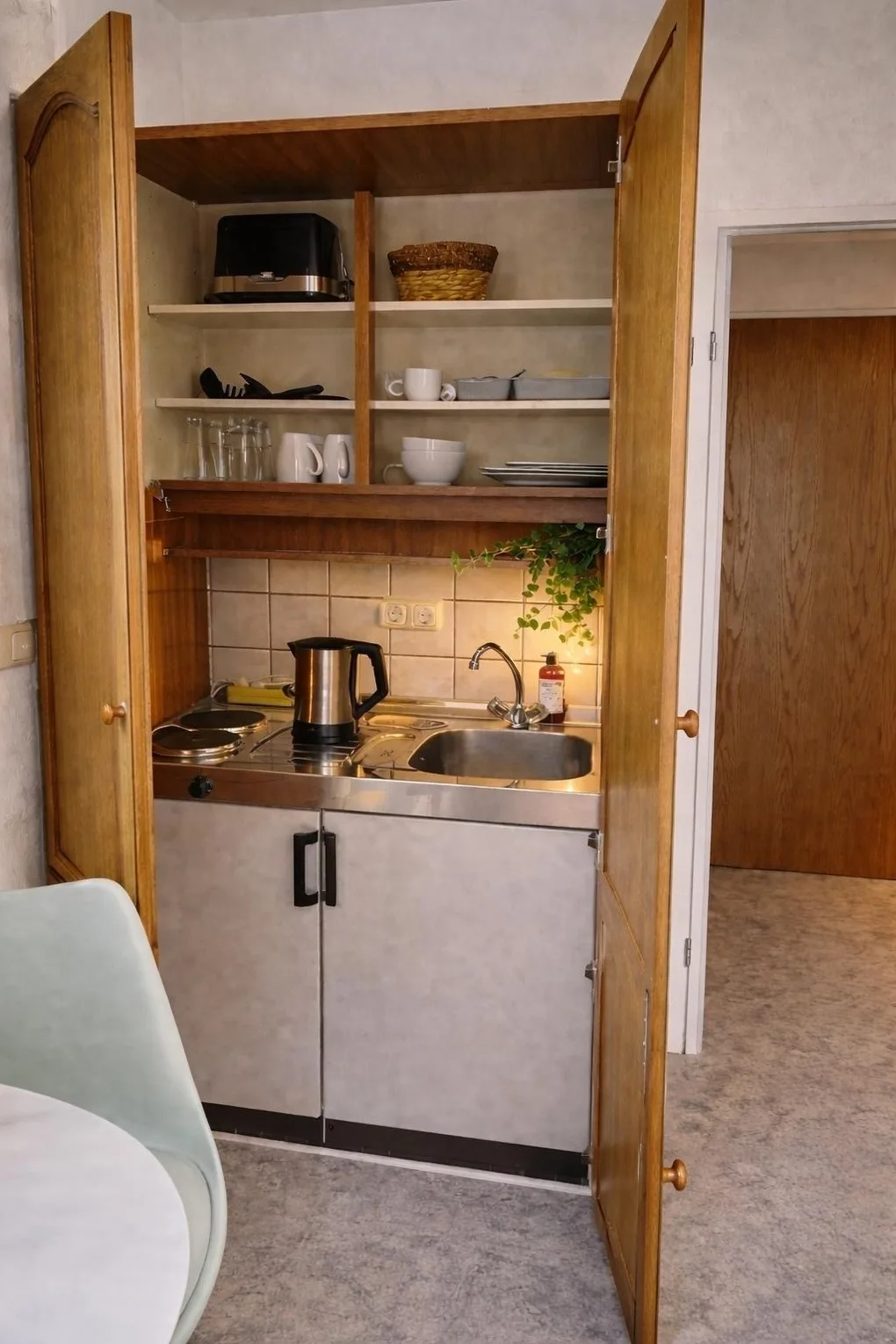 Apartment C12