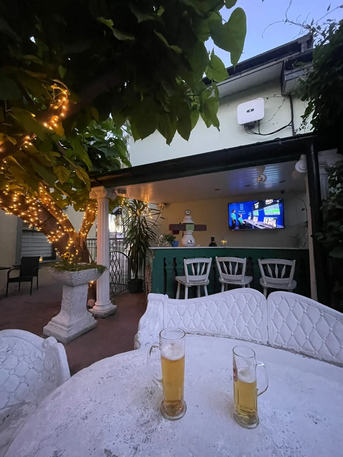Ferienhof Pommerngreif - Wohnung Bungalow, familiär, mit Poolnutzung und Grillmöglichkeit