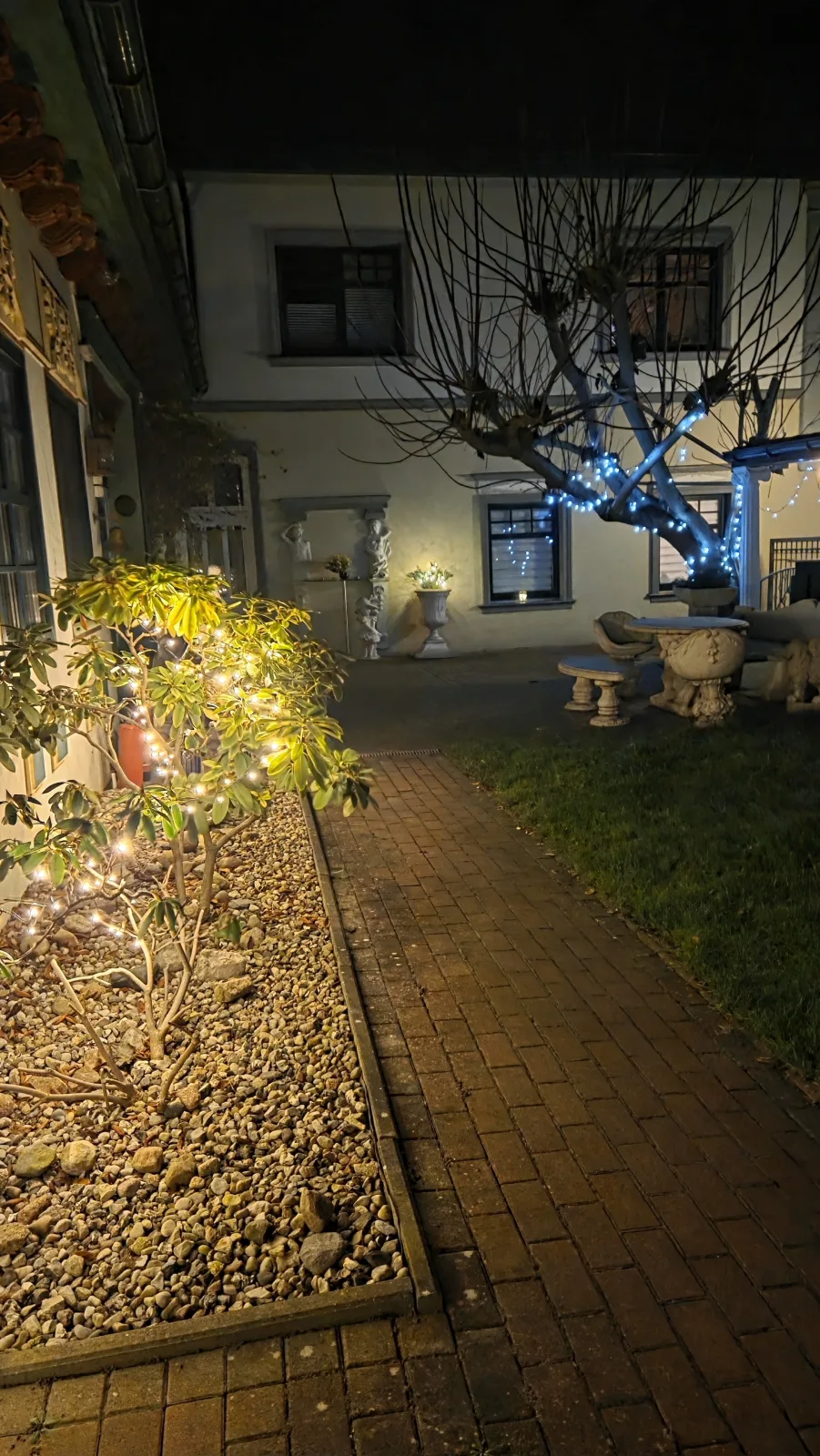 Ferienhof Pommerngreif - Wohnung Bungalow, familiär, mit Poolnutzung und Grillmöglichkeit